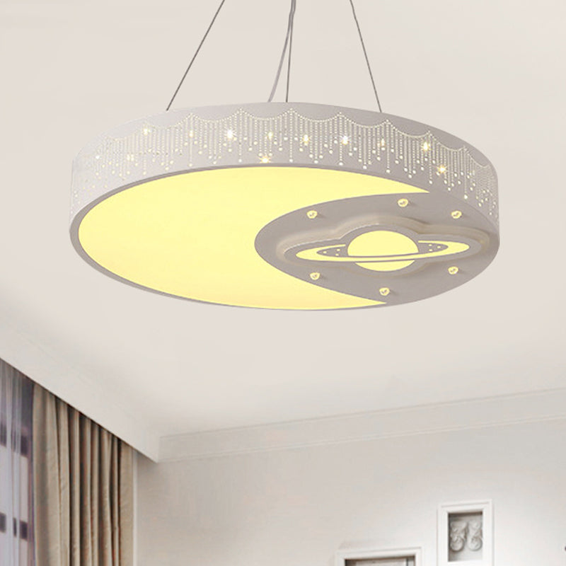 Metal Round Pendant Light with Moon and Planet Living Room Kids Chandelier in White White Clearhalo 'Ceiling Lights' 'Pendant Lights' 'Pendants' Lighting' 253159_39abdf58-cf5f-4614-a919-81091f4fc4a0