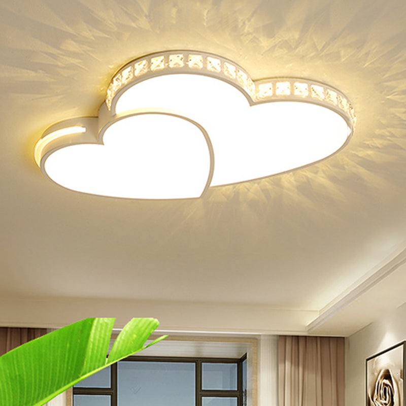 20.5"/24.5" W Heart Shaped Ceiling Flush Mount Minimal Crystal LED White Flush Light Fixture in Warm/White Light White Clearhalo 'Ceiling Lights' 'Close To Ceiling Lights' 'Close to ceiling' 'Flush mount' Lighting' 254151