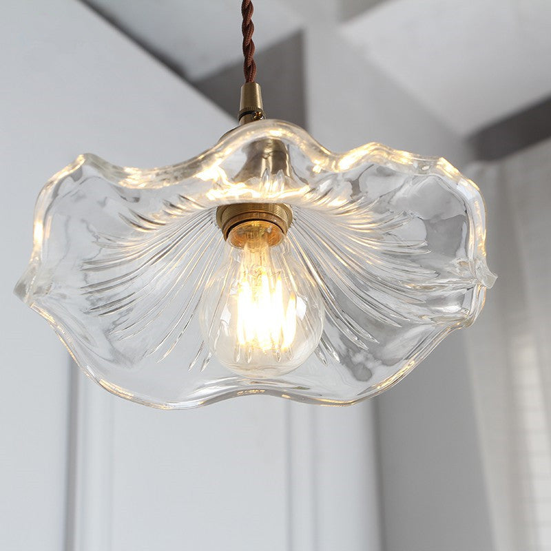 Vintage Scalloped Hanging Light with Textured Glass Shade 1 Light Pendant Lamp in Polished Brass Clearhalo 'Ceiling Lights' 'Glass shade' 'Glass' 'Industrial Pendants' 'Industrial' 'Middle Century Pendants' 'Pendant Lights' 'Pendants' 'Tiffany' Lighting' 2579672