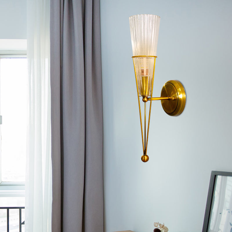 Black/Brass Torch Sconce Lighting 1 Light Modernism Metal and Clear Crystal Mini Wall Lamp Clearhalo 'Cast Iron' 'Glass' 'Industrial' 'Modern wall lights' 'Modern' 'Tiffany' 'Traditional wall lights' 'Wall Lamps & Sconces' 'Wall Lights' Lighting' 259035