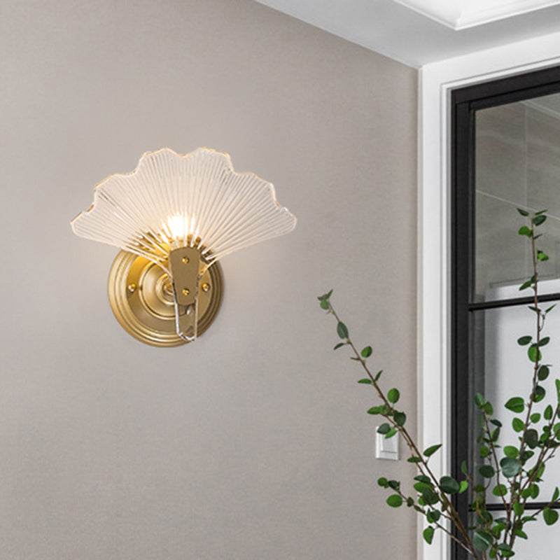 Ginkgo Leaves Wall Light Modern Decorative 1/3 Lights Clear Glass Wall Sconce Lighting in Brass Clearhalo 'Cast Iron' 'Glass' 'Industrial' 'Modern wall lights' 'Modern' 'Tiffany' 'Traditional wall lights' 'Wall Lamps & Sconces' 'Wall Lights' Lighting' 259240