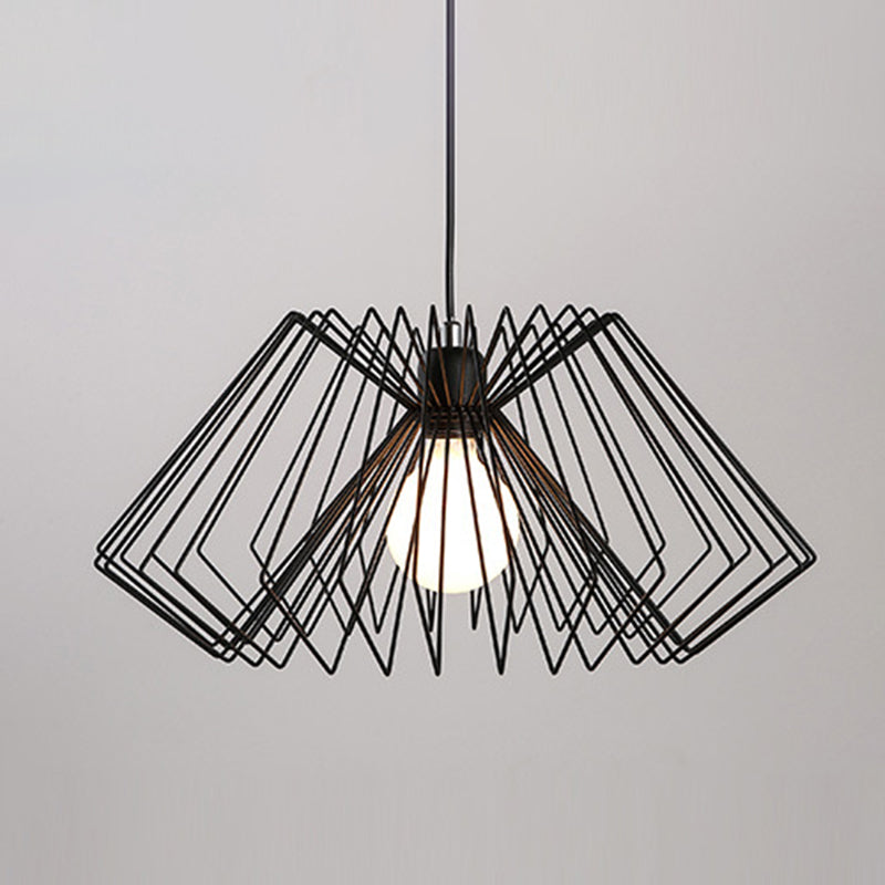 Metal Spider Web Shaped Hanging Lamp Vintage 1-Light Cafe Pendant Light Fixture Black Clearhalo 'Art Deco Pendants' 'Black' 'Cast Iron' 'Ceiling Lights' 'Ceramic' 'Crystal' 'Industrial Pendants' 'Industrial' 'Metal' 'Middle Century Pendants' 'Pendant Lights' 'Pendants' 'Rustic Pendants' 'Tiffany' Lighting' 2593913