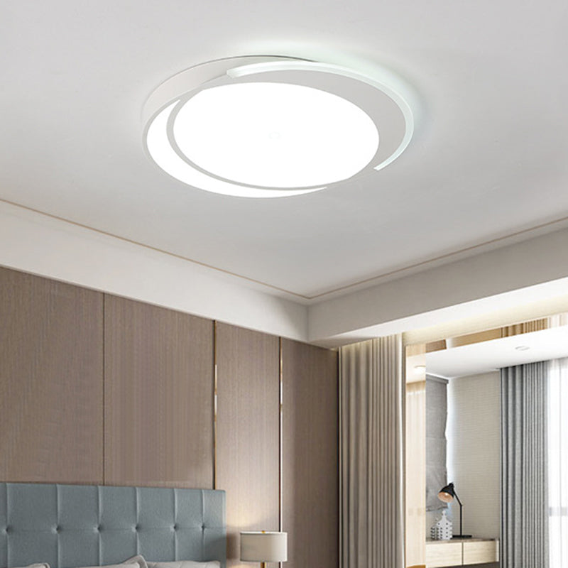 Circle Acrylic Flush Mounted Ceiling Light Minimalistic LED White Flushmount Ceiling Lamp White White Clearhalo 'Ceiling Lights' 'Close To Ceiling Lights' 'Lighting' 2603096