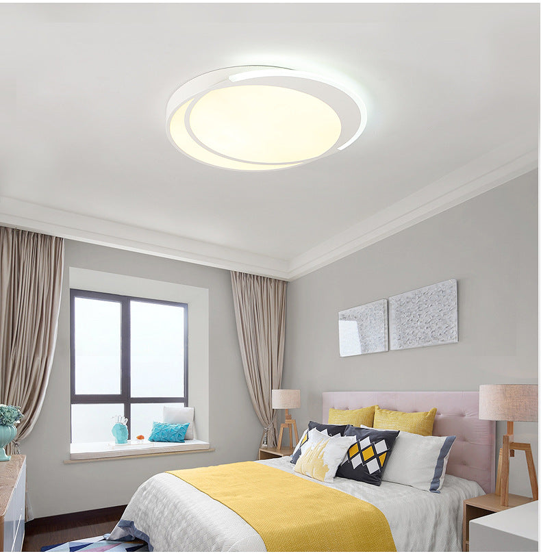 Circle Acrylic Flush Mounted Ceiling Light Minimalistic LED White Flushmount Ceiling Lamp Clearhalo 'Ceiling Lights' 'Close To Ceiling Lights' 'Lighting' 2603103