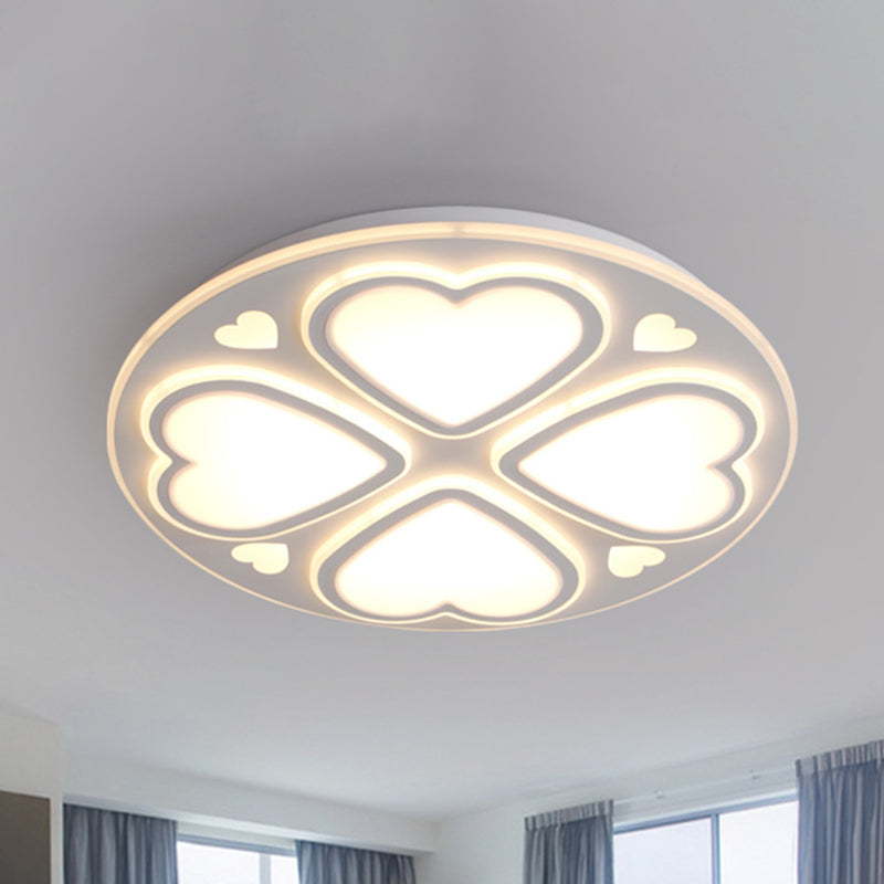 16.5"/20.5"/24.5" W Clover Flush Mount Lighting Contemporary Metal and Acrylic Shade White Flush Ceiling Lamp in White/Warm Clearhalo 'Ceiling Lights' 'Close To Ceiling Lights' 'Close to ceiling' 'Flush mount' Lighting' 260369