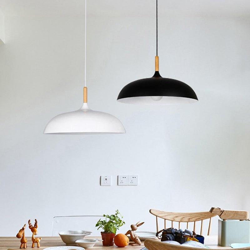 Circle Pendant Lighting Fixture Minimalist Metal Down Lighting Pendant for Bedroom Clearhalo 'Ceiling Lights' 'Pendant Lights' 'Pendants' Lighting' 2604256