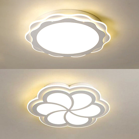 Simplicity LED Flush Mount Light Fixture White Petal Close to Ceiling Lighting with Acrylic Shade Clearhalo 'Ceiling Lights' 'Close To Ceiling Lights' 'Lighting' 2604515