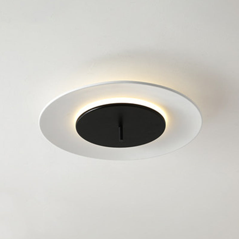 Acrylic Circle Flush Mounted Ceiling Light Nordic LED Close To Ceiling Lighting Fixture Black Clearhalo 'Ceiling Lights' 'Close To Ceiling Lights' 'Lighting' 2604557