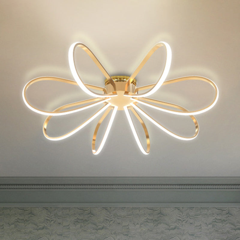 Petal Acrylic Flush Mount Ceiling Light Modern LED Gold Flush Ceiling Light Fixture Clearhalo 'Ceiling Lights' 'Close To Ceiling Lights' 'Lighting' 2604745