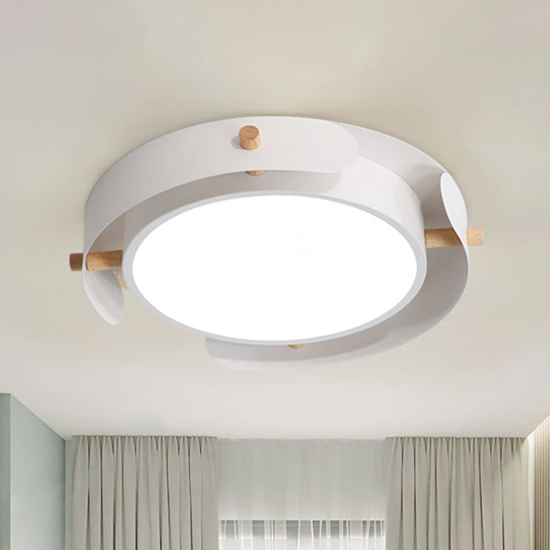 Nordic Style Round Ceiling Lamp Metal White/Brown Flush Mount Light with Diffuser, 16"/19.5" W White Clearhalo 'Ceiling Lights' 'Close To Ceiling Lights' 'Close to ceiling' 'Flush mount' Lighting' 260513