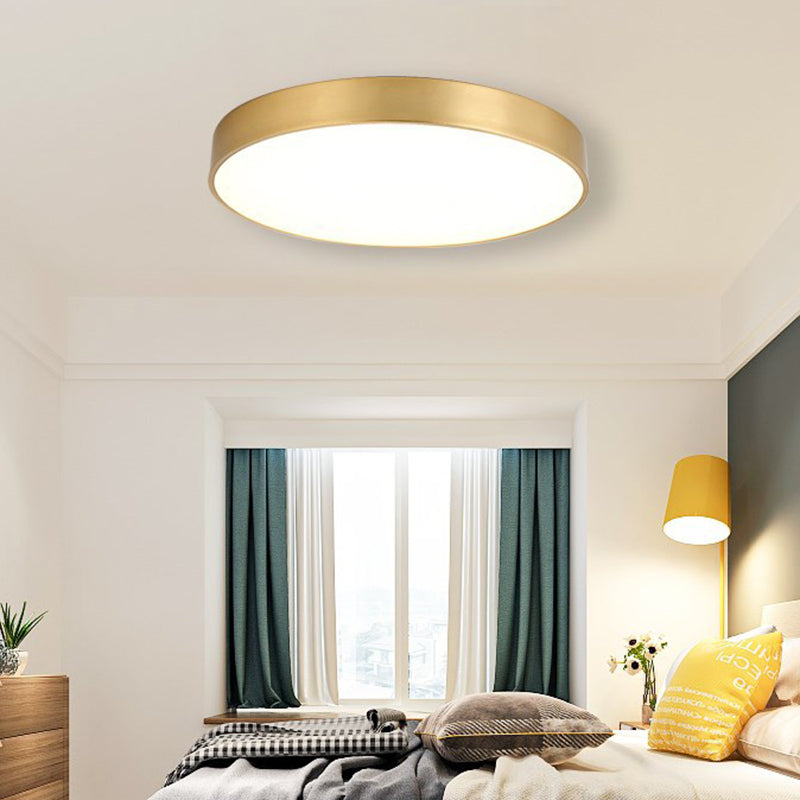 Round Flush Mount Ceiling Light 1 Light Metal Minimalist Flush Mount Ceiling Light for Bedroom Clearhalo 'Ceiling Lights' 'Close To Ceiling Lights' 'Lighting' 2605504