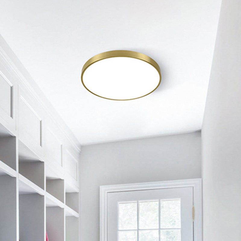 Gold Metal Circular Flush mount Ceiling Lamp Modern Style LED Flush Mount Lighting for Bedroom Clearhalo 'Ceiling Lights' 'Close To Ceiling Lights' 'Lighting' 2609743