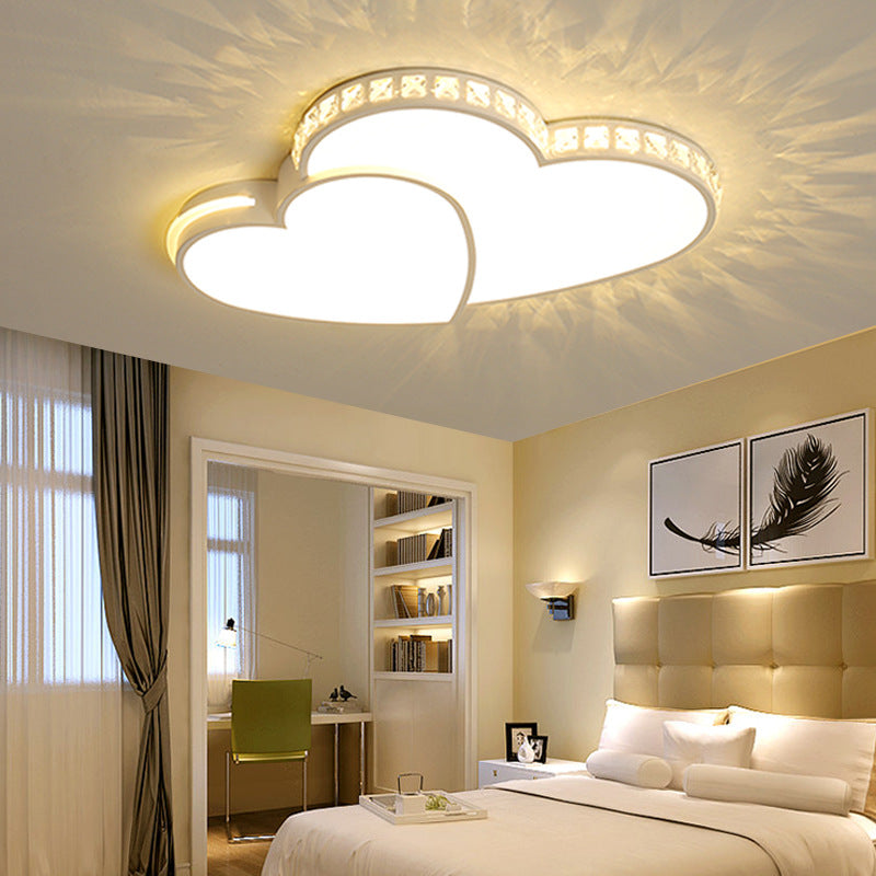 20.5"/24.5" W LED Heart Flush Mount Lamp Simple White Acrylic Ceiling Light Fixture for Bedroom in Warm/White/3 Color Light Clearhalo 'Ceiling Lights' 'Close To Ceiling Lights' 'Close to ceiling' 'Flush mount' Lighting' 260985