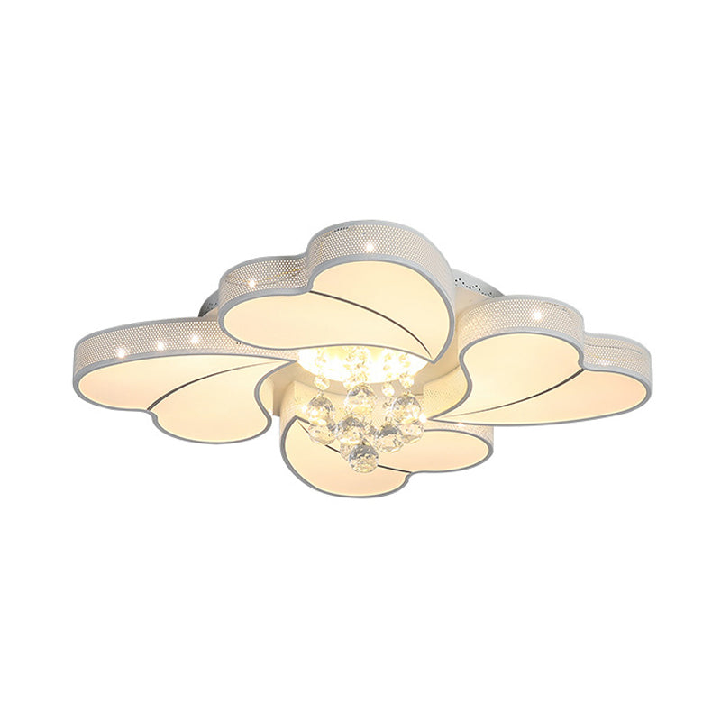 20.5"/24.5"/28.5" W LED Flower-Shaped Flush Light Fixture Simple White Crystal Flush Mount Lighting for Living Room in White/3 Color Light Clearhalo 'Ceiling Lights' 'Close To Ceiling Lights' 'Close to ceiling' 'Flush mount' Lighting' 262013