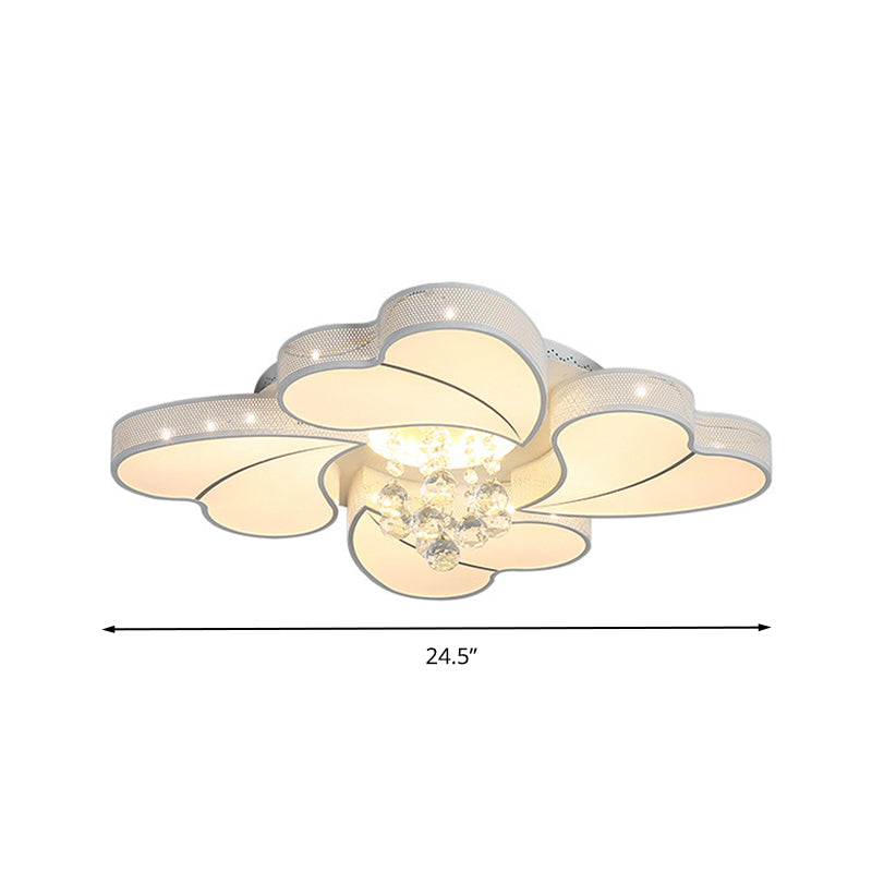 20.5"/24.5"/28.5" W LED Flower-Shaped Flush Light Fixture Simple White Crystal Flush Mount Lighting for Living Room in White/3 Color Light Clearhalo 'Ceiling Lights' 'Close To Ceiling Lights' 'Close to ceiling' 'Flush mount' Lighting' 262015