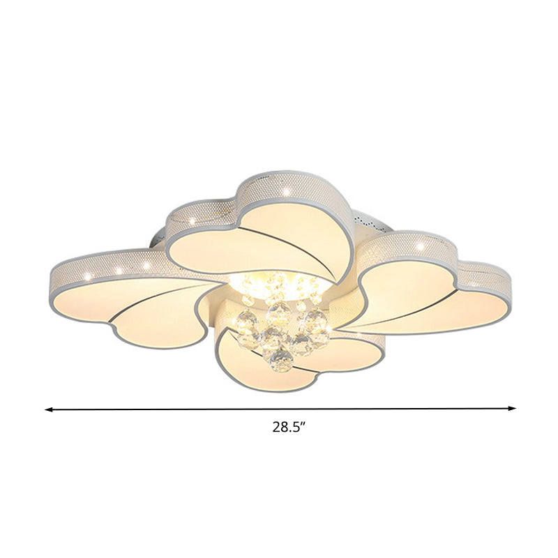 20.5"/24.5"/28.5" W LED Flower-Shaped Flush Light Fixture Simple White Crystal Flush Mount Lighting for Living Room in White/3 Color Light Clearhalo 'Ceiling Lights' 'Close To Ceiling Lights' 'Close to ceiling' 'Flush mount' Lighting' 262016