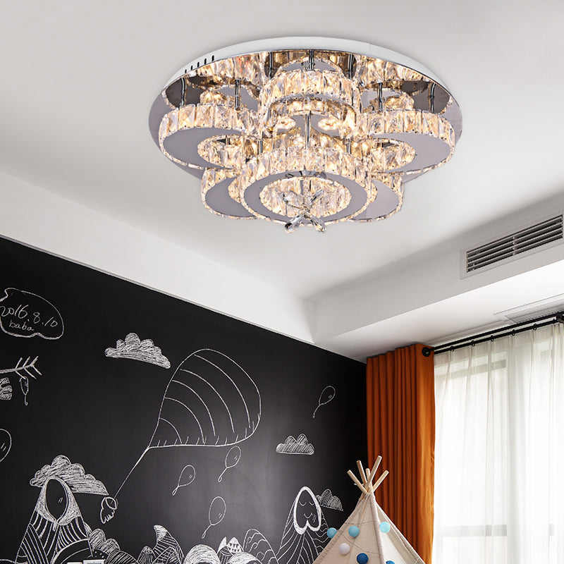 LED Flush Ceiling Light Modern Style Floral-Like Crystal Flush Mount Lighting in Chrome for Living Room, 23.5"/31.5" Wide Clearhalo 'Ceiling Lights' 'Close To Ceiling Lights' 'Close to ceiling' 'Flush mount' Lighting' 262205