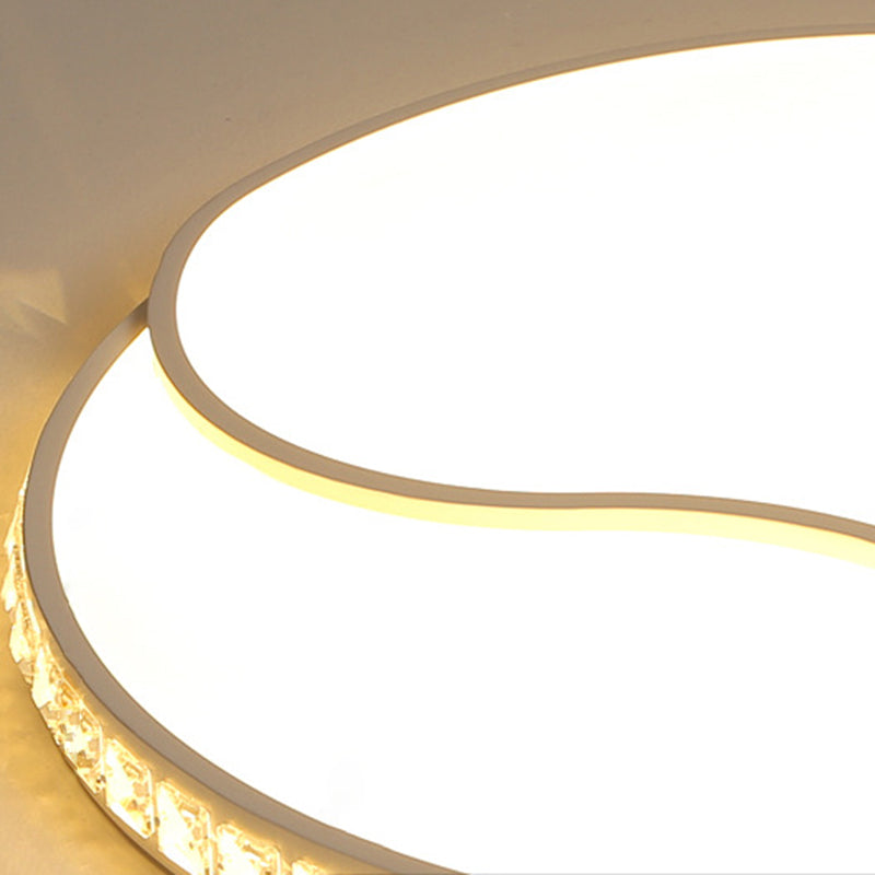 16.5“/20.5”/24.5“ W White LED Ceiling Mount Simple Acrylic Round Flush Light Fixture in Warm/White Light Clearhalo 'Ceiling Lights' 'Close To Ceiling Lights' 'Close to ceiling' 'Flush mount' Lighting' 262578