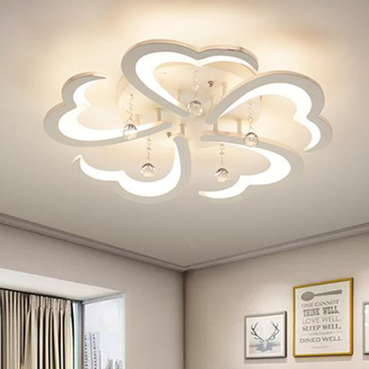 23"/43" W Heart Living Room Flush Mount Simple Acrylic 5/15 Lights White Flush Light Fixture in Warm/White/3 Color Light Clearhalo 'Ceiling Lights' 'Close To Ceiling Lights' 'Close to ceiling' 'Flush mount' Lighting' 262676