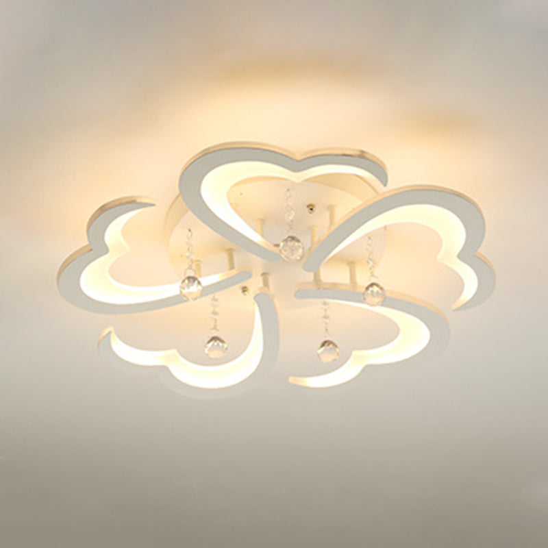 23"/43" W Heart Living Room Flush Mount Simple Acrylic 5/15 Lights White Flush Light Fixture in Warm/White/3 Color Light Clearhalo 'Ceiling Lights' 'Close To Ceiling Lights' 'Close to ceiling' 'Flush mount' Lighting' 262677