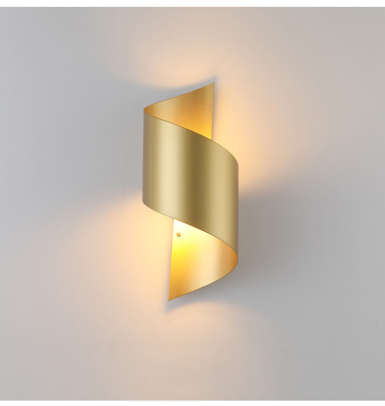 Mid-Century Wall Light Sconce Twist Ambient Lighting Wall Mount Lamp for Bedroom Living Room Clearhalo 'Wall Lamps & Sconces' 'Wall Lights' Lighting' 2627833