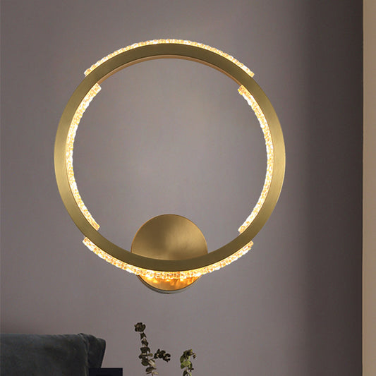 Fashion Circle Metal Wall Sconce Light Ambient Light Sconce Light in Gold Finish Clearhalo 'Wall Lamps & Sconces' 'Wall Lights' Lighting' 2627859