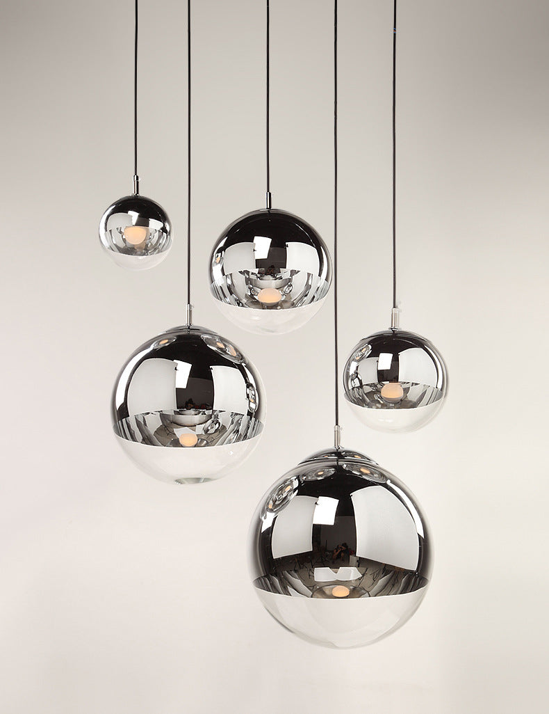 Globe Hanging Pendant Light Modern Simple Glass Pendant Light Fixtures for Restaurant Clearhalo 'Ceiling Lights' 'Pendant Lights' 'Pendants' Lighting' 2630217