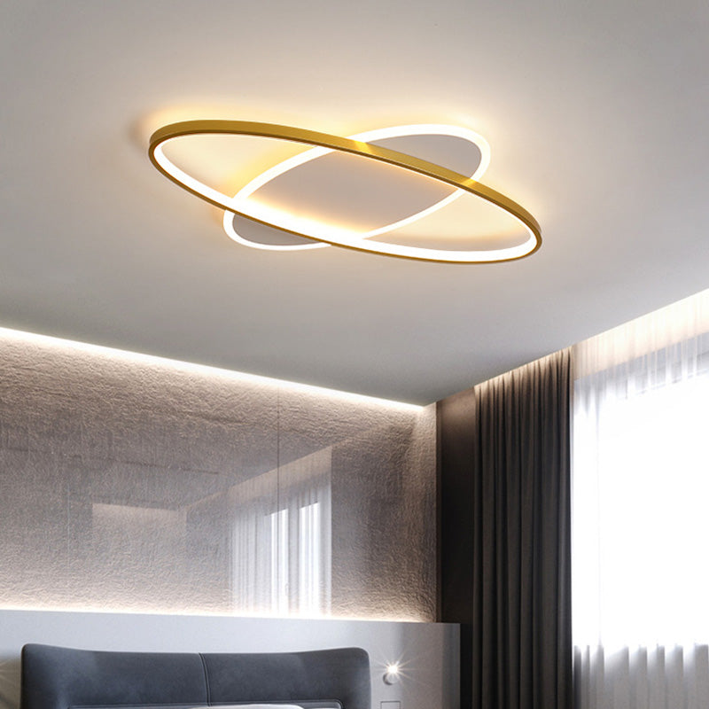 Gold Oval Flush Mount Light Fixture Minimalist Style LED Metal Flush Ceiling Light Clearhalo 'Ceiling Lights' 'Close To Ceiling Lights' 'Lighting' 2630948