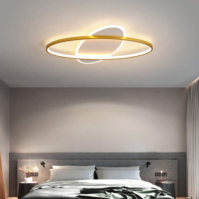 Gold Oval Flush Mount Light Fixture Minimalist Style LED Metal Flush Ceiling Light Clearhalo 'Ceiling Lights' 'Close To Ceiling Lights' 'Lighting' 2630951