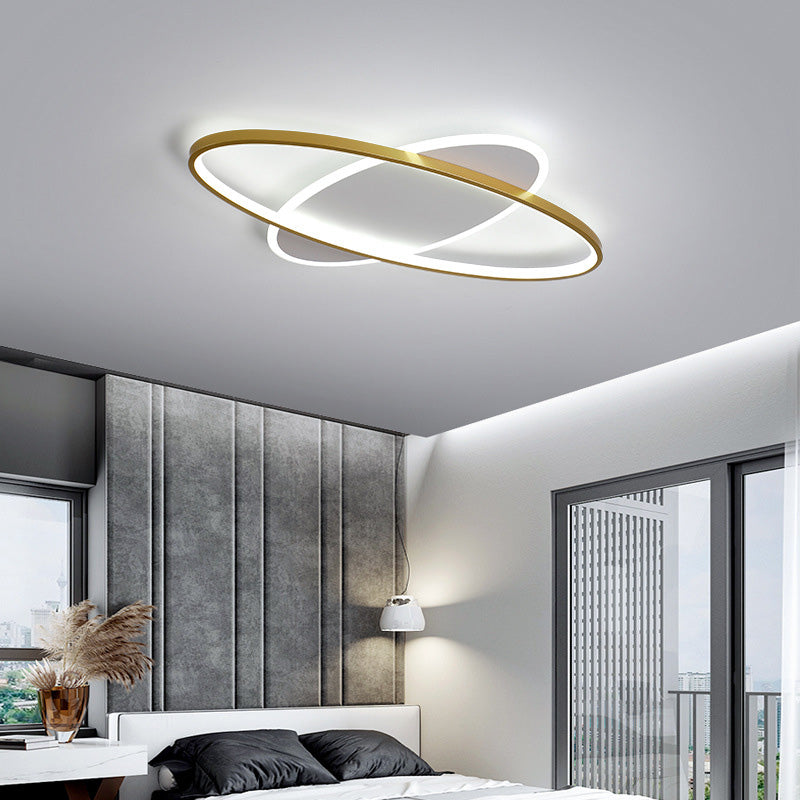 Gold Oval Flush Mount Light Fixture Minimalist Style LED Metal Flush Ceiling Light Clearhalo 'Ceiling Lights' 'Close To Ceiling Lights' 'Lighting' 2630952