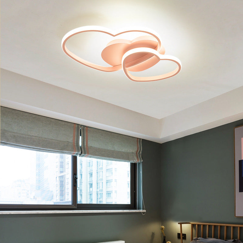 Metal Heart-Shape Flush Mount Lighting Modern Style LED Ceiling Mount Light Fixture Clearhalo 'Ceiling Lights' 'Close To Ceiling Lights' 'Lighting' 2631031