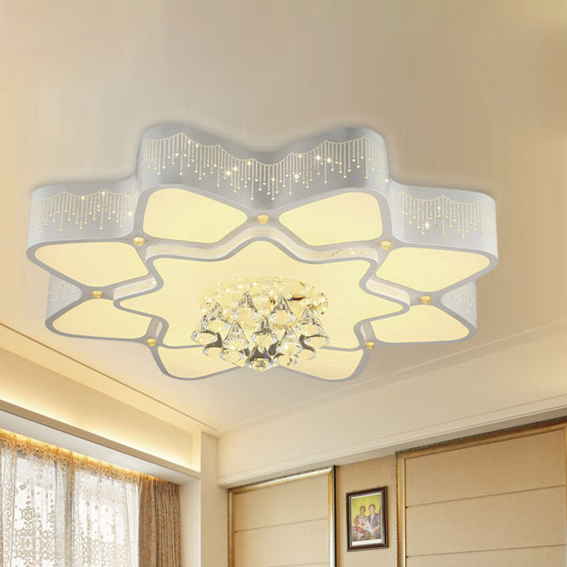 21"/24.5"/31.5" W Flower Crystal Flush Mount Lamp Modern LED Living Room Ceiling Mounted Fixture in White Clearhalo 'Ceiling Lights' 'Close To Ceiling Lights' 'Close to ceiling' 'Flush mount' Lighting' 266186