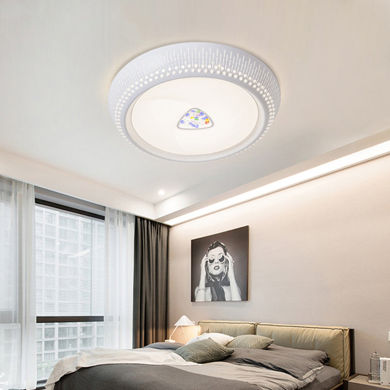 23"/31"/36" W Round Bedroom Flush Mount Lamp Simple Crystal LED White Flush Light Fixture in White/3 Color Light Clearhalo 'Ceiling Lights' 'Close To Ceiling Lights' 'Close to ceiling' 'Flush mount' Lighting' 267435