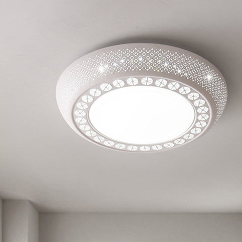 23"/35" W LED Flush Ceiling Light Simple Cutout Acrylic Flush Mount Lighting in White for Bedroom, White/3 Color Light Clearhalo 'Ceiling Lights' 'Close To Ceiling Lights' 'Close to ceiling' 'Flush mount' Lighting' 267562