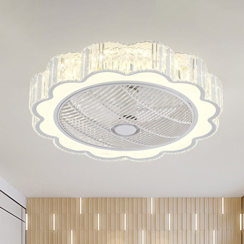 Scalloped Crystal Flush Ceiling Light Simple LED Bedroom Flush Mount Lighting in White, 3 Color Light Clearhalo 'Ceiling Lights' 'Close To Ceiling Lights' 'Close to ceiling' 'Flush mount' Lighting' 268881