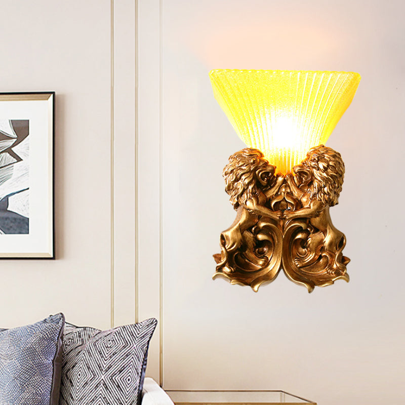 Vintage Flared Sconce Light 1 Light Yellow Ribbed Glass Wall Mounted Lamp with Brass Finish Resin Lion Brass Clearhalo 'Wall Lamps & Sconces' 'Wall Lights' Lighting' 271235