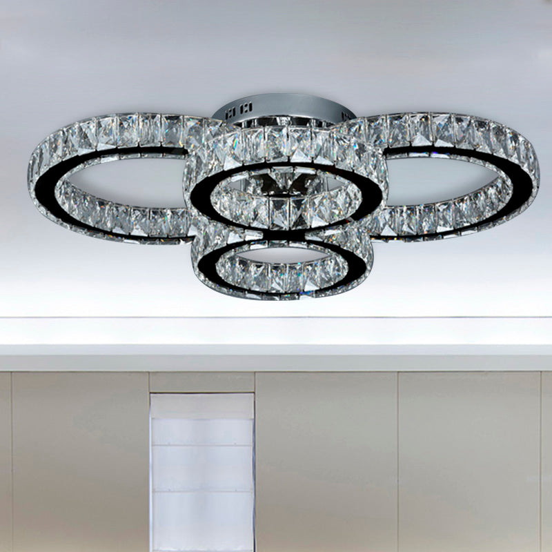Circle Bedroom Flush Mount Lighting Crystal LED Contemporary Flush Light in Chrome, Warm/White Light Clearhalo 'Ceiling Lights' 'Close To Ceiling Lights' 'Close to ceiling' 'Flush mount' Lighting' 272562