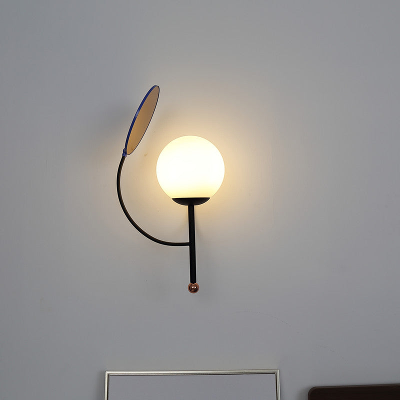 Gold/Black Global Wall Sconce Retro 1 Light Matte White Glass Wall Light Fixture with Reflector Black Clearhalo 'Cast Iron' 'Glass' 'Industrial' 'Modern wall lights' 'Modern' 'Tiffany' 'Traditional wall lights' 'Wall Lamps & Sconces' 'Wall Lights' Lighting' 272939