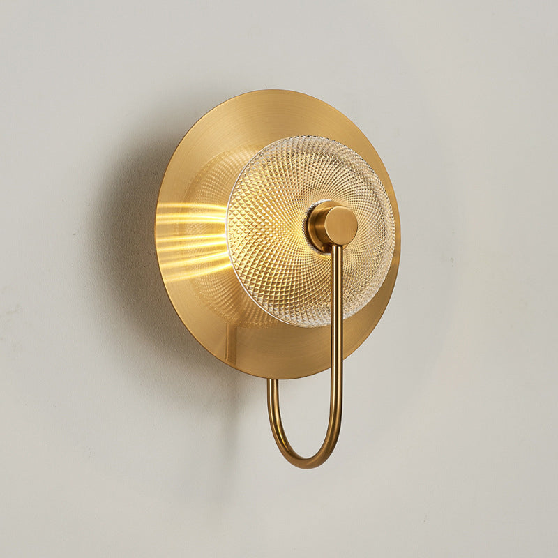 Bell Shape Wall Light Sconce Post Modern Green/Clear Prismatic Glass 1-Light Brass Wall Lamp Clearhalo 'Cast Iron' 'Glass' 'Industrial' 'Modern wall lights' 'Modern' 'Tiffany' 'Traditional wall lights' 'Wall Lamps & Sconces' 'Wall Lights' Lighting' 272958