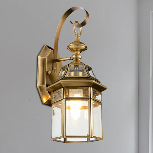 Brass Lantern Wall Lamp Traditionalist Metal 1 Light Outdoor Wall Mount Lighting with Clear Glass Pane Clearhalo 'Wall Lamps & Sconces' 'Wall Lights' Lighting' 273331