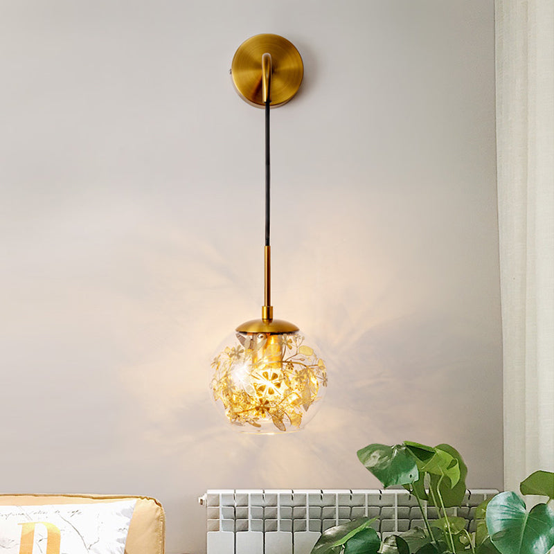 6"/8" W Simple Sphere Sconce Light Clear Glass 1 Light Silver/Gold Wall Mount Light Fixture with Shattered Leaf Clearhalo 'Cast Iron' 'Glass' 'Industrial' 'Modern wall lights' 'Modern' 'Tiffany' 'Traditional wall lights' 'Wall Lamps & Sconces' 'Wall Lights' Lighting' 274348