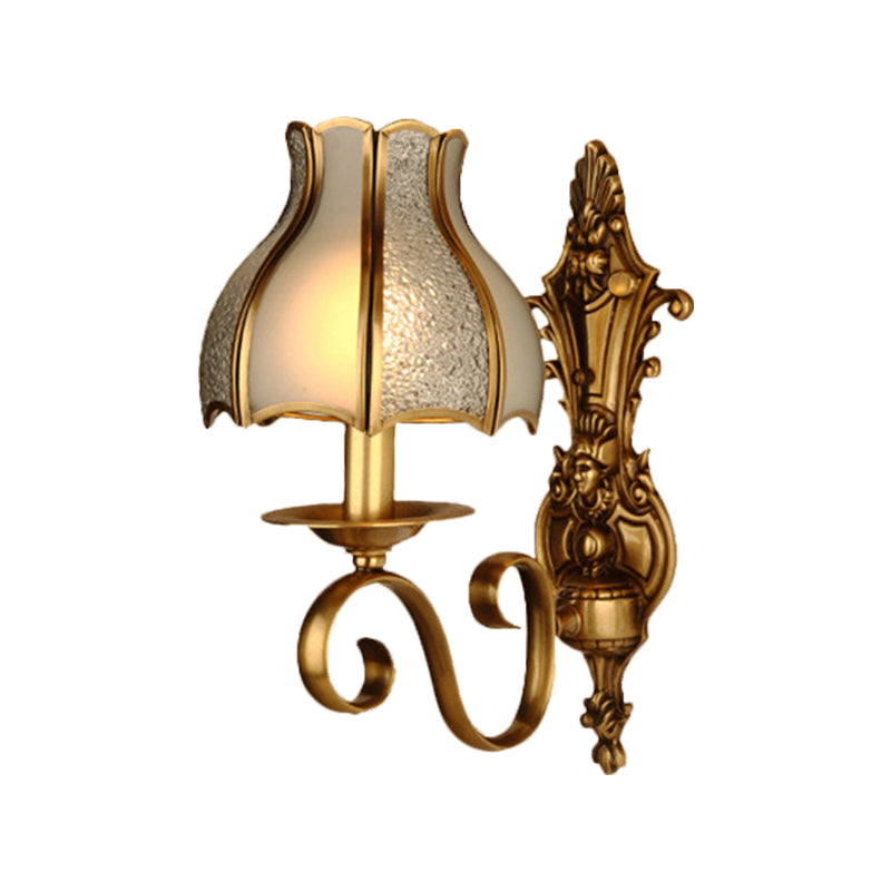 Brass 1/2-Light Wall Light Sconce Traditional Metal Curved Wall Mounted Lamp for Living Room Clearhalo 'Wall Lamps & Sconces' 'Wall Lights' Lighting' 274514