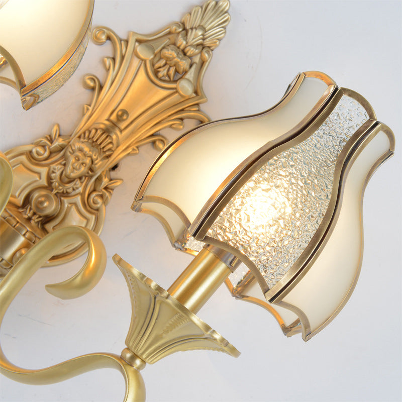 1/2 Bulbs Metal Wall Sconce Traditional Brass Scalloped Living Room Wall Light Fixture Clearhalo 'Wall Lamps & Sconces' 'Wall Lights' Lighting' 274671