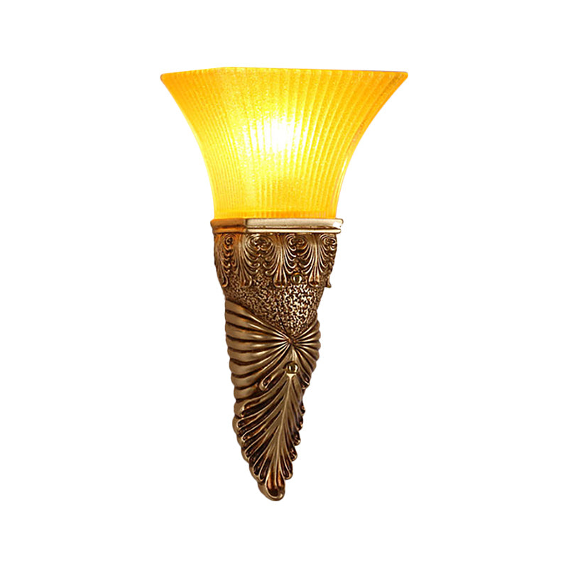 Flared Yellow Glass Wall Sconce Light Retro Style 1 Head Living Room Wall Mounted Lamp with Gold/Silver/White and Gold Backplate Clearhalo 'Wall Lamps & Sconces' 'Wall Lights' Lighting' 281863