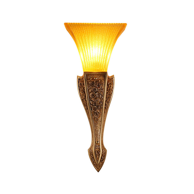 Yellow Glass Flared Wall Light Modern Style 1 Light Living Room Sconce Light Fixture in Gold, 9"/12" Wide Clearhalo 'Wall Lamps & Sconces' 'Wall Lights' Lighting' 282006