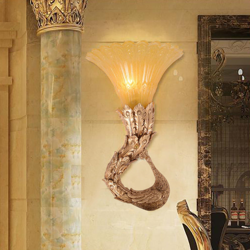 Scalloped Amber Glass Wall Lamp Country Style 1 Head Bedroom Wall Light Fixture with Green/Gold Peacock Design Gold Clearhalo 'Wall Lamps & Sconces' 'Wall Lights' Lighting' 282736