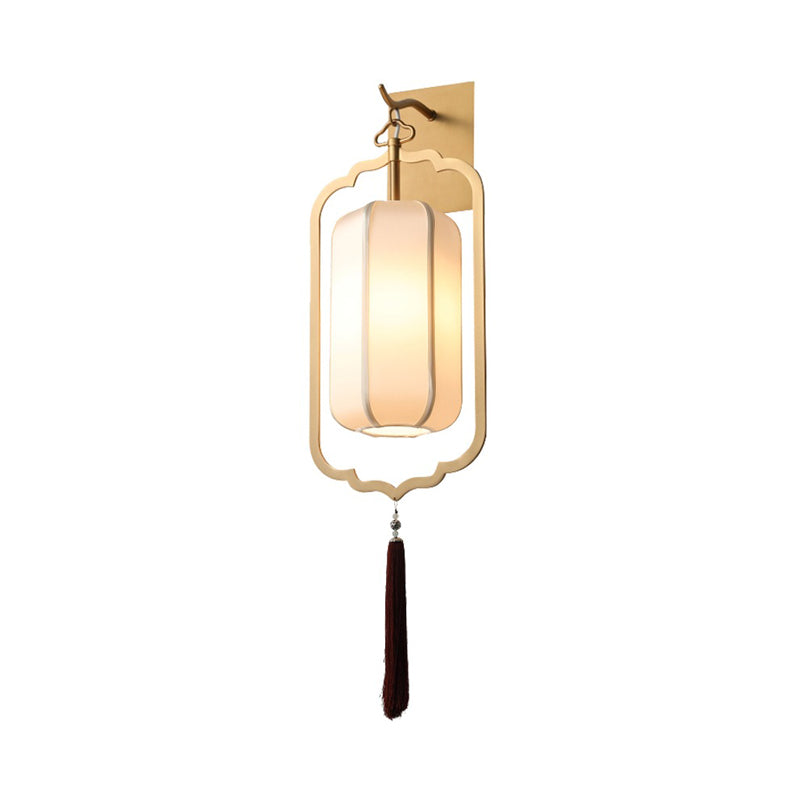 Metal Lantern Sconce Light Traditional Style 1 Light Bedside Wall Mount Lamp in Gold Clearhalo 'Wall Lamps & Sconces' 'Wall Lights' Lighting' 285343