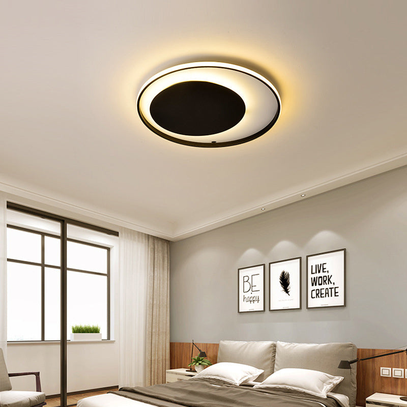 Black Circle Ceiling Lamp Simple Style Acrylic 18"/23.5" Wide LED Flush Mount Lighting in Warm/White Light Clearhalo 'Ceiling Lights' 'Close To Ceiling Lights' 'Close to ceiling' 'Flush mount' Lighting' 287026