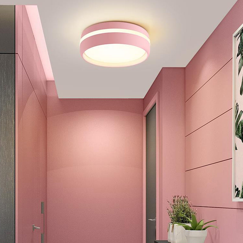 Metal Circular Flush Light Contemporary LED Pink/Yellow/Blue Close to Ceiling Lamp in Warm/White Light Pink Warm Clearhalo 'Ceiling Lights' 'Close To Ceiling Lights' 'Close to ceiling' 'Flush mount' Lighting' 289391