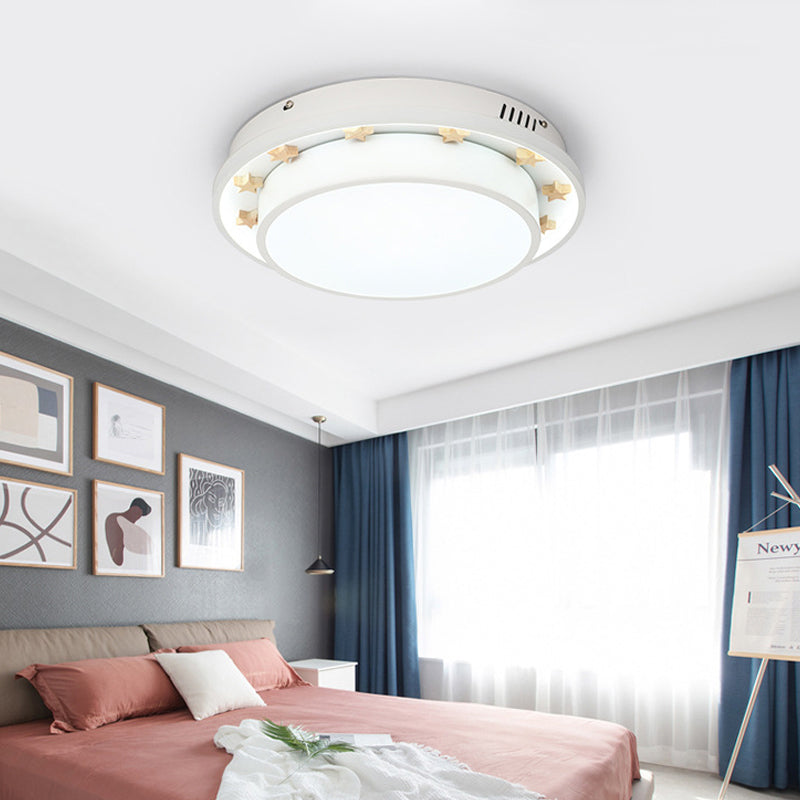 Circular Flush Mount Modernist Metal 16"/19.5" Wide LED White Ceiling Light Fixture for Bedroom Clearhalo 'Ceiling Lights' 'Close To Ceiling Lights' 'Close to ceiling' 'Flush mount' Lighting' 289859